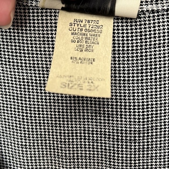 Teddi Womans Vintage Houndstooth sleeveless 2X embroidered ladybugs top - Picture 5 of 8